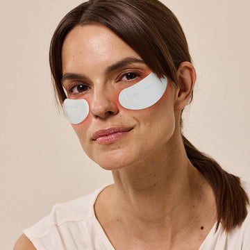 SmoothSkin Red light therapy LED eye patches + hydrocolloids